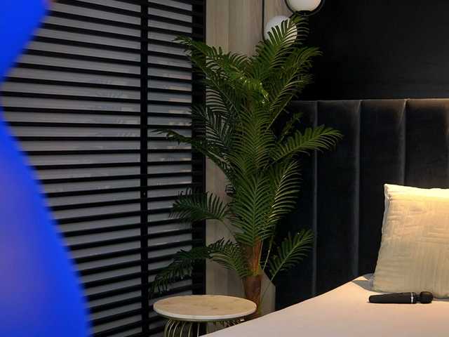 KylieKroft's BongaCams show and profile