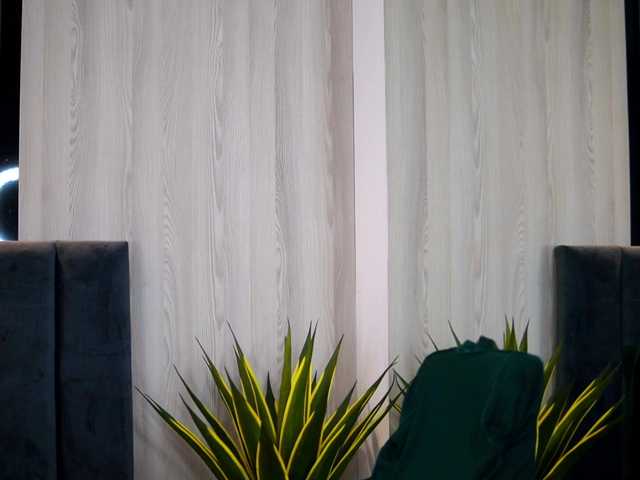 KylieKroft's BongaCams show and profile