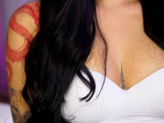 KylieKroft's BongaCams show and profile