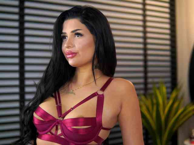 KylieKroft Live Webcam on BongaCams