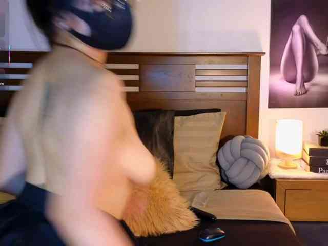 aaliyah18ally webcam