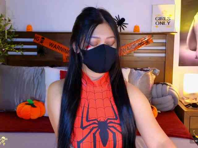 aaliyah18ally webcam