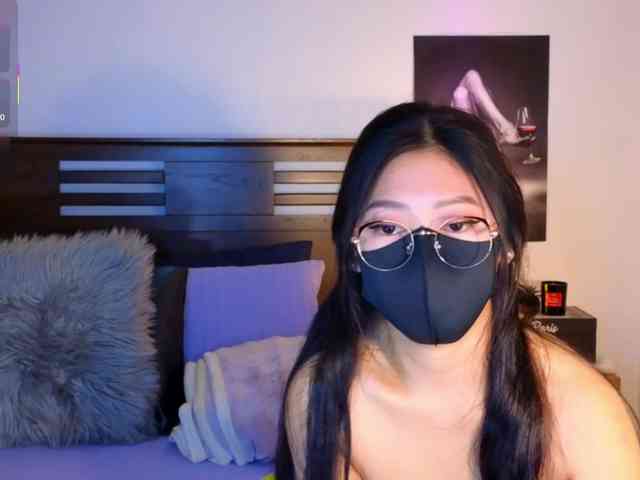 aaliyah18ally webcam