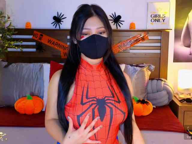 aaliyah18ally webcam