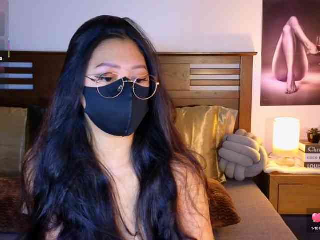 aaliyah18ally webcam