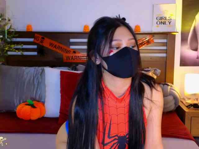 aaliyah18ally webcam