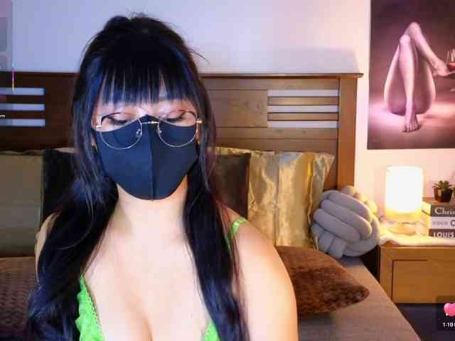 aaliyah18ally webcam