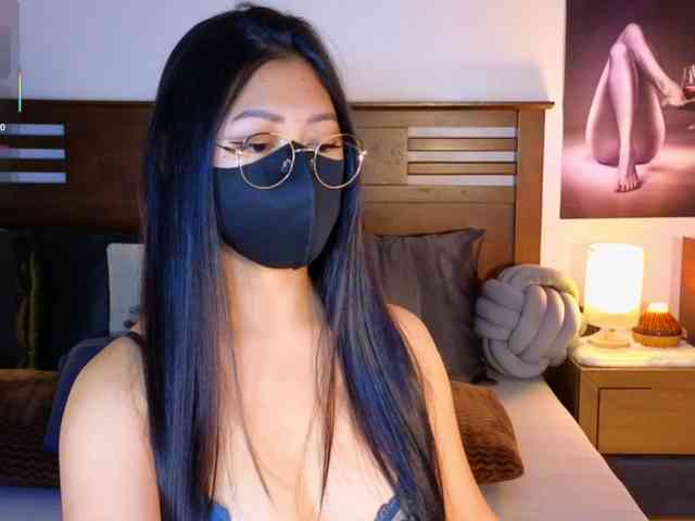 aaliyah18ally webcam