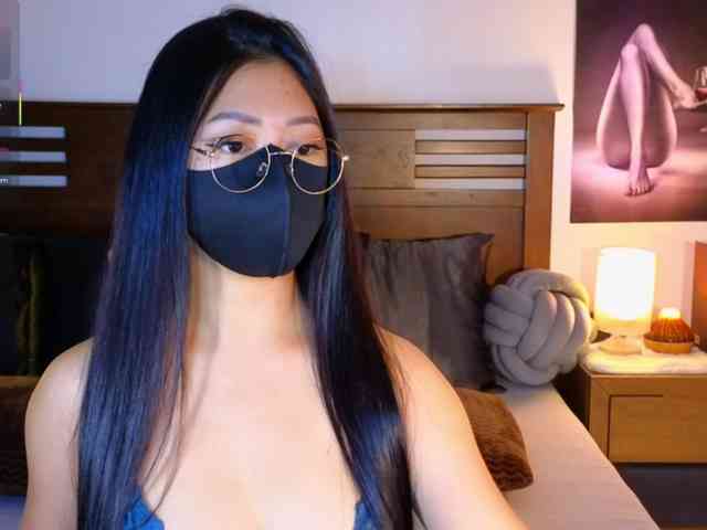 aaliyah18ally webcam