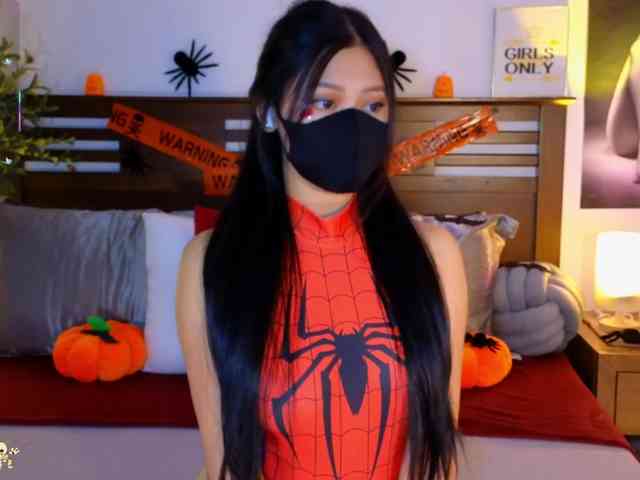 aaliyah18ally webcam