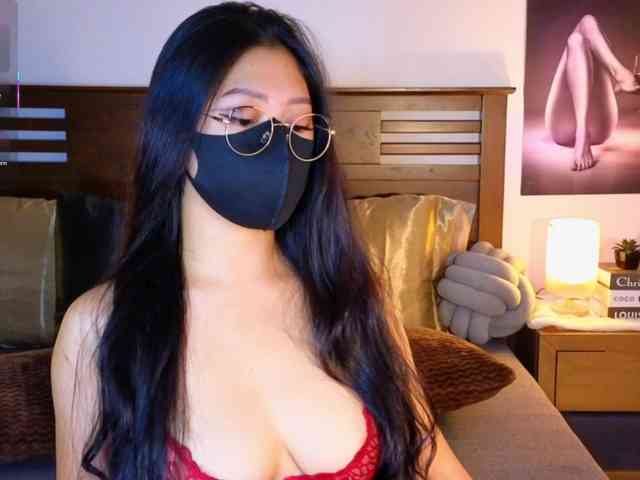 aaliyah18ally webcam