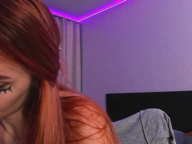 Naked JanetShy from BongaCams JanetShy from BongaCams