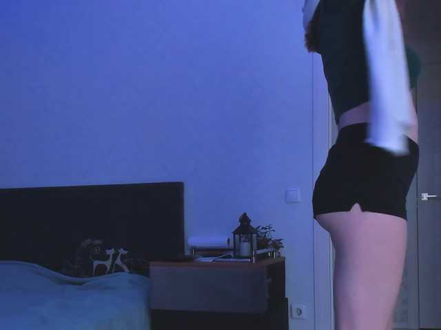 go to chat with JanetShy