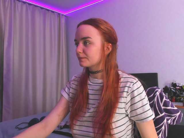 JanetShy webcam