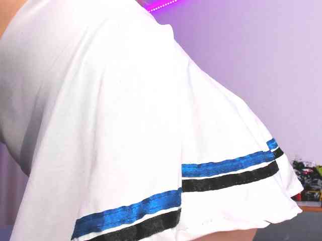 JanetShy bongacams