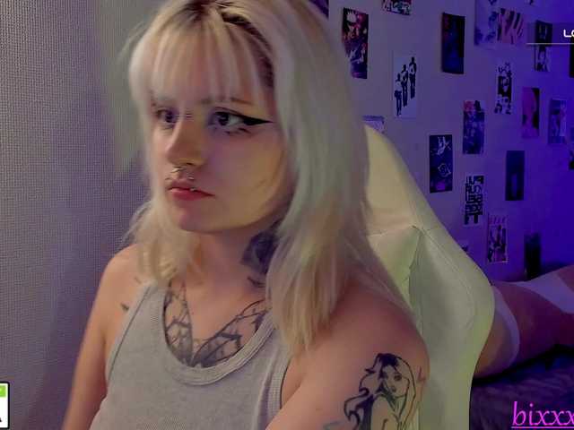 bixxxiz from BongaCams