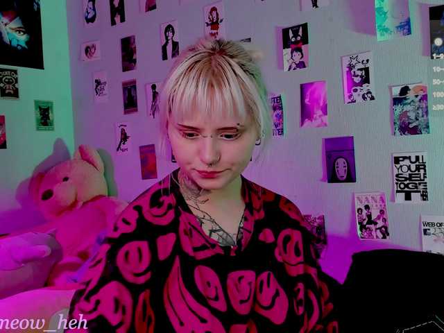 bixxxiz's BongaCams show and profile