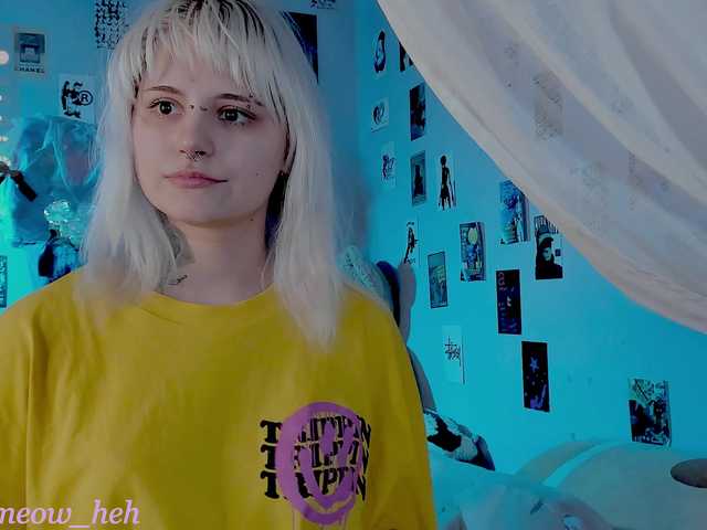 bixxxiz's BongaCams show and profile