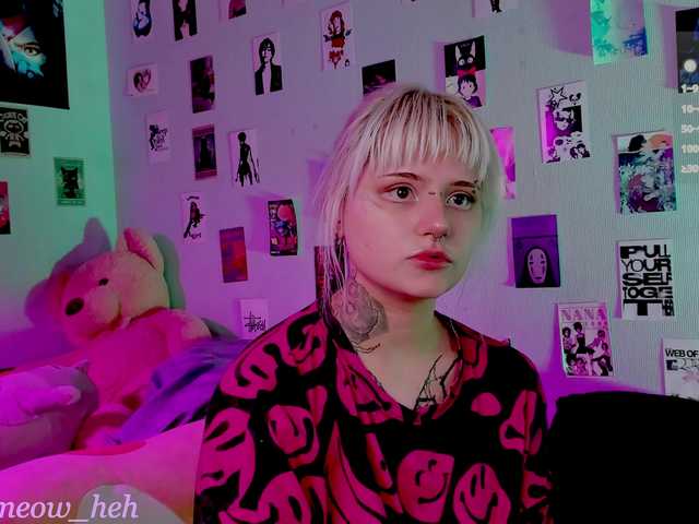 bixxxiz's BongaCams show and profile