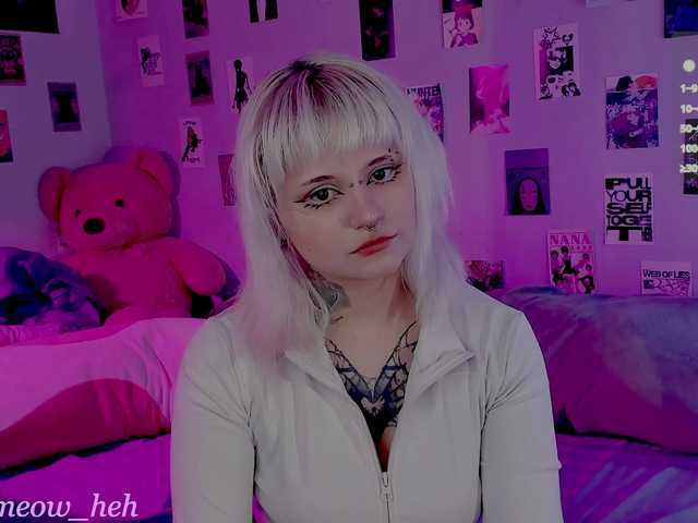 bixxxiz's BongaCams show and profile