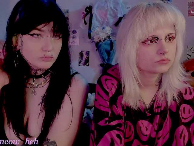 bixxxiz's BongaCams show and profile