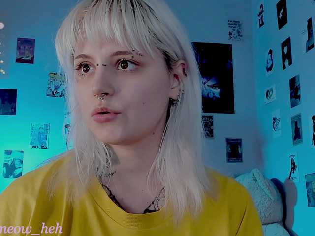 bixxxiz's BongaCams show and profile