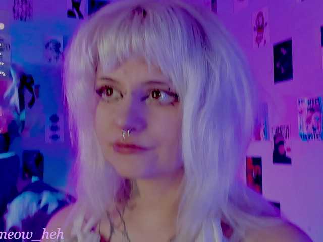 bixxxiz's BongaCams show and profile