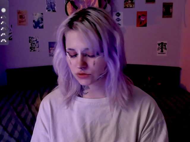 bixxxiz's BongaCams show and profile