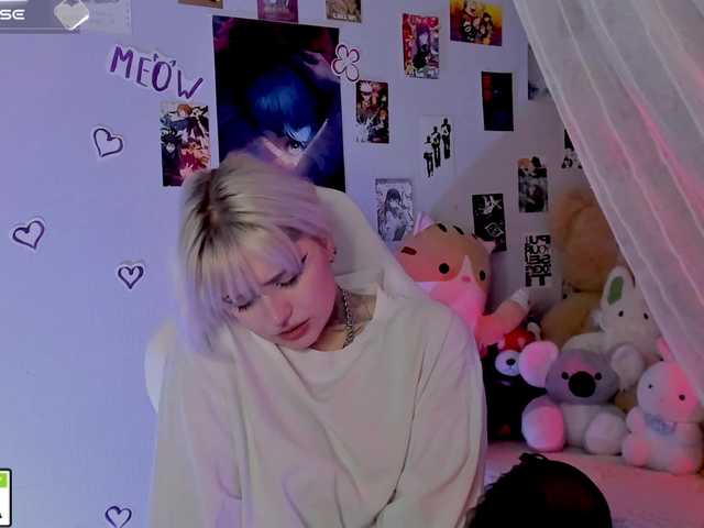 bixxxiz's BongaCams show and profile