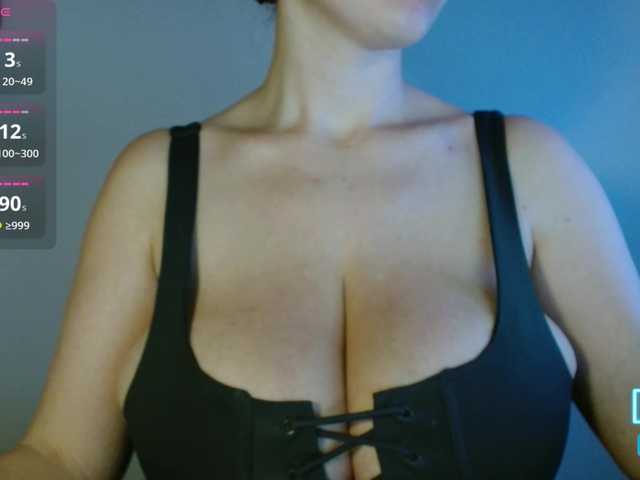 ChloeMelons's BongaCams show and profile