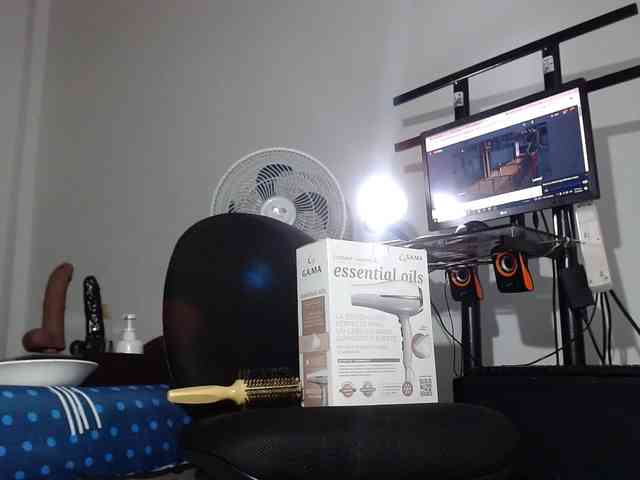 sweetsquirt4u webcam