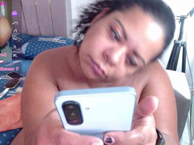 sweetsquirt4u webcam