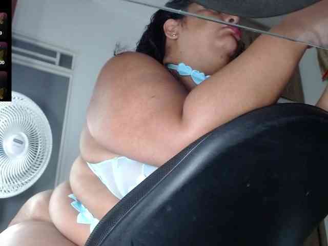 sweetsquirt4u webcam