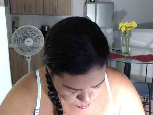 sweetsquirt4u webcam