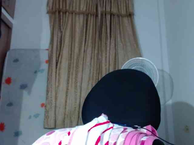 sweetsquirt4u webcam