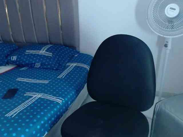 sweetsquirt4u webcam