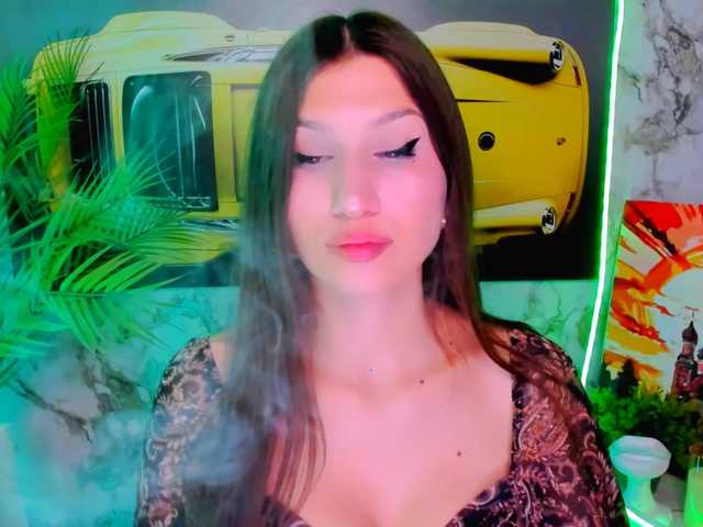  Mollyinyourmind chat room