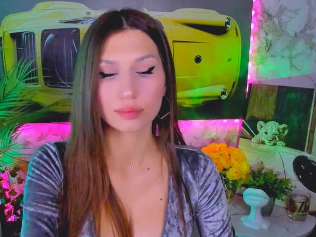 Mollyinyourmind from BongaCams is Freechat