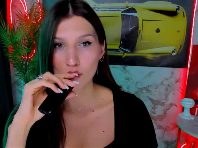 Mollyinyourmind from BongaCams is Freechat