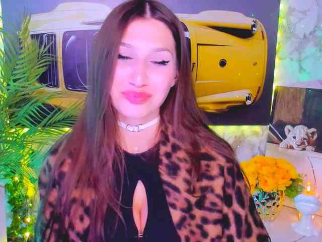 CarolineM webcam