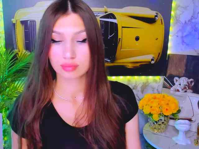 CarolineM webcam
