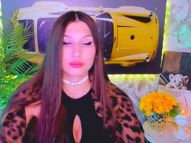 CarolineM webcam