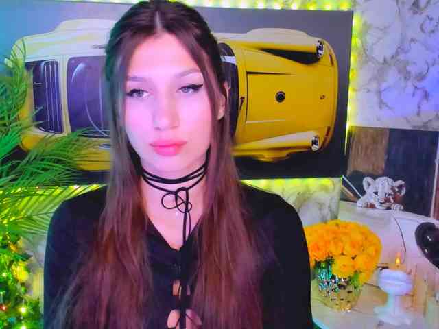 CarolineM webcam