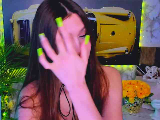 CarolineM webcam