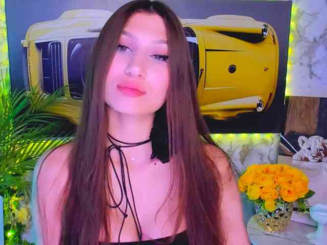 CarolineM webcam
