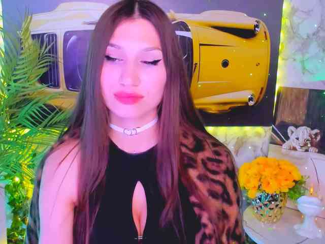 CarolineM webcam