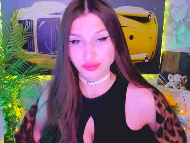 CarolineM webcam