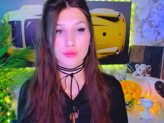 CarolineM webcam