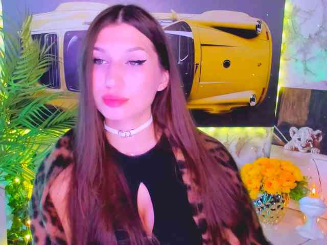 CarolineM webcam