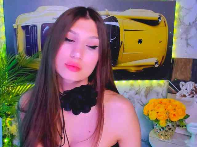 CarolineM webcam